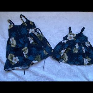 Hawaiian dresses. Sister matching set